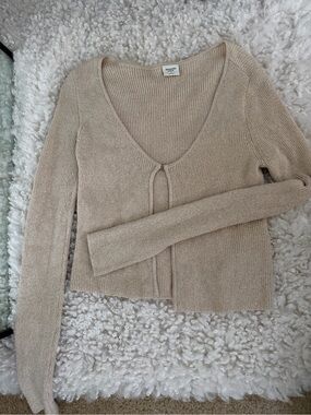 Abercrombie & Fitch Beige V-Neck Knit Cardigan